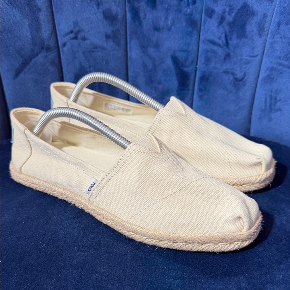 Toms Shoes - Toms Natural Canvas Women’s Slip-On Shoes Size 6.5